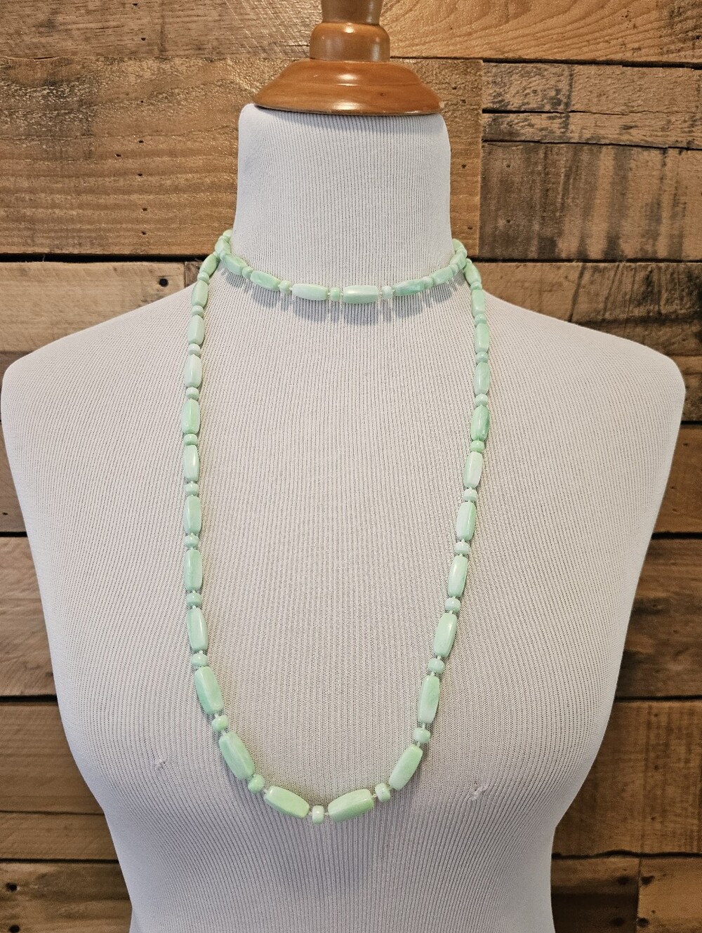 Vintage Marbled Mint Green Celluloid Barrel Bead Necklace 23" Long